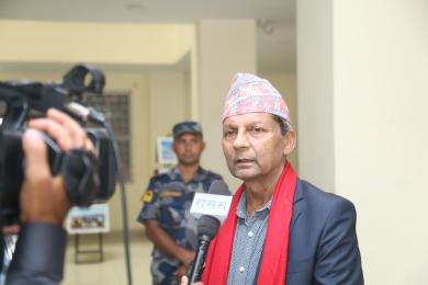 जनता सुखी भए लोकतन्त्र आफैँ समृद्ध हुन्छः खिलराज रेग्मी